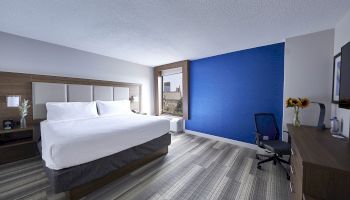 Holiday Inn Express Nashville Downtown Conf Ctr