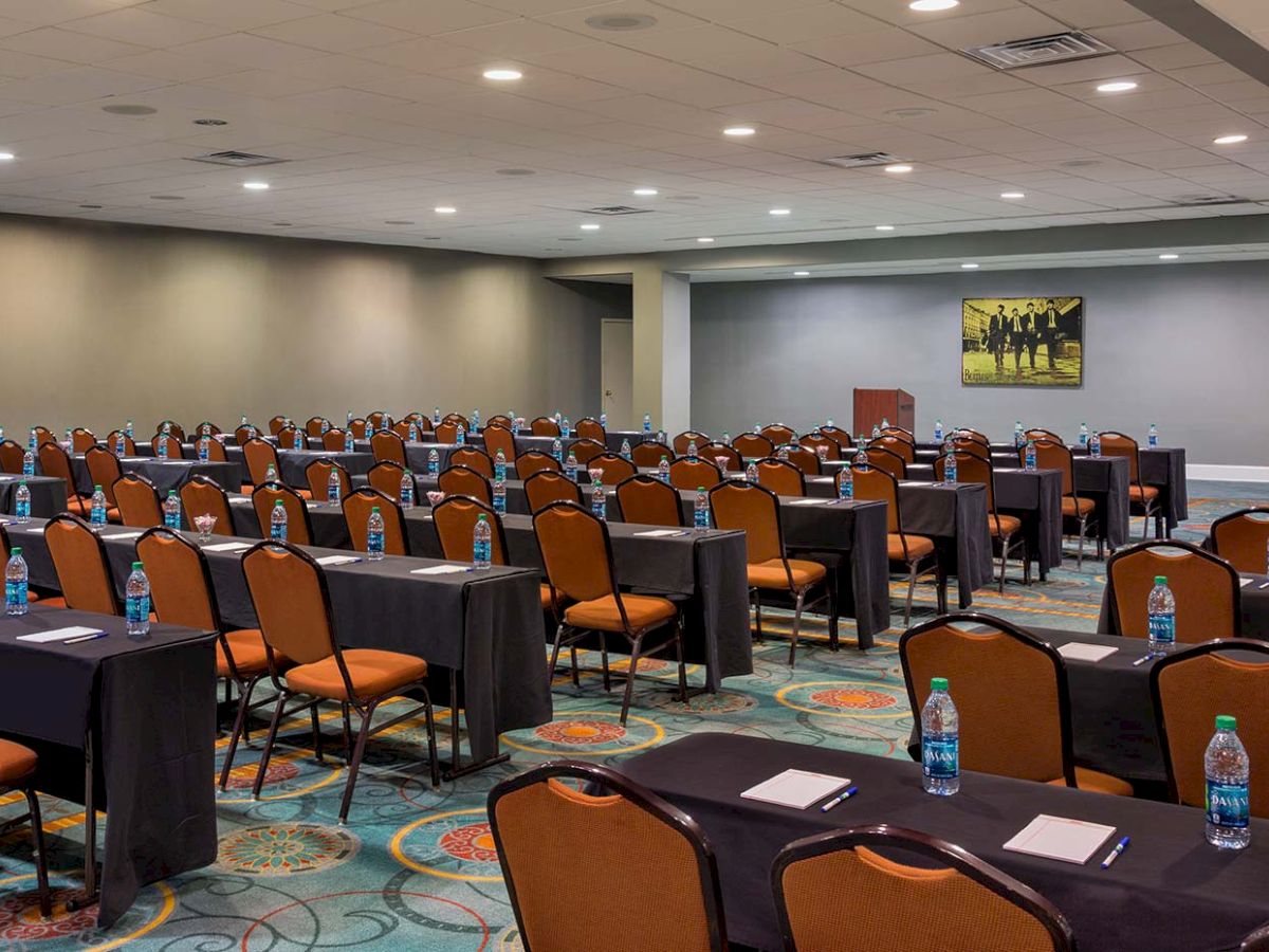Holiday Inn Express Nashville Downtown Conf Ctr