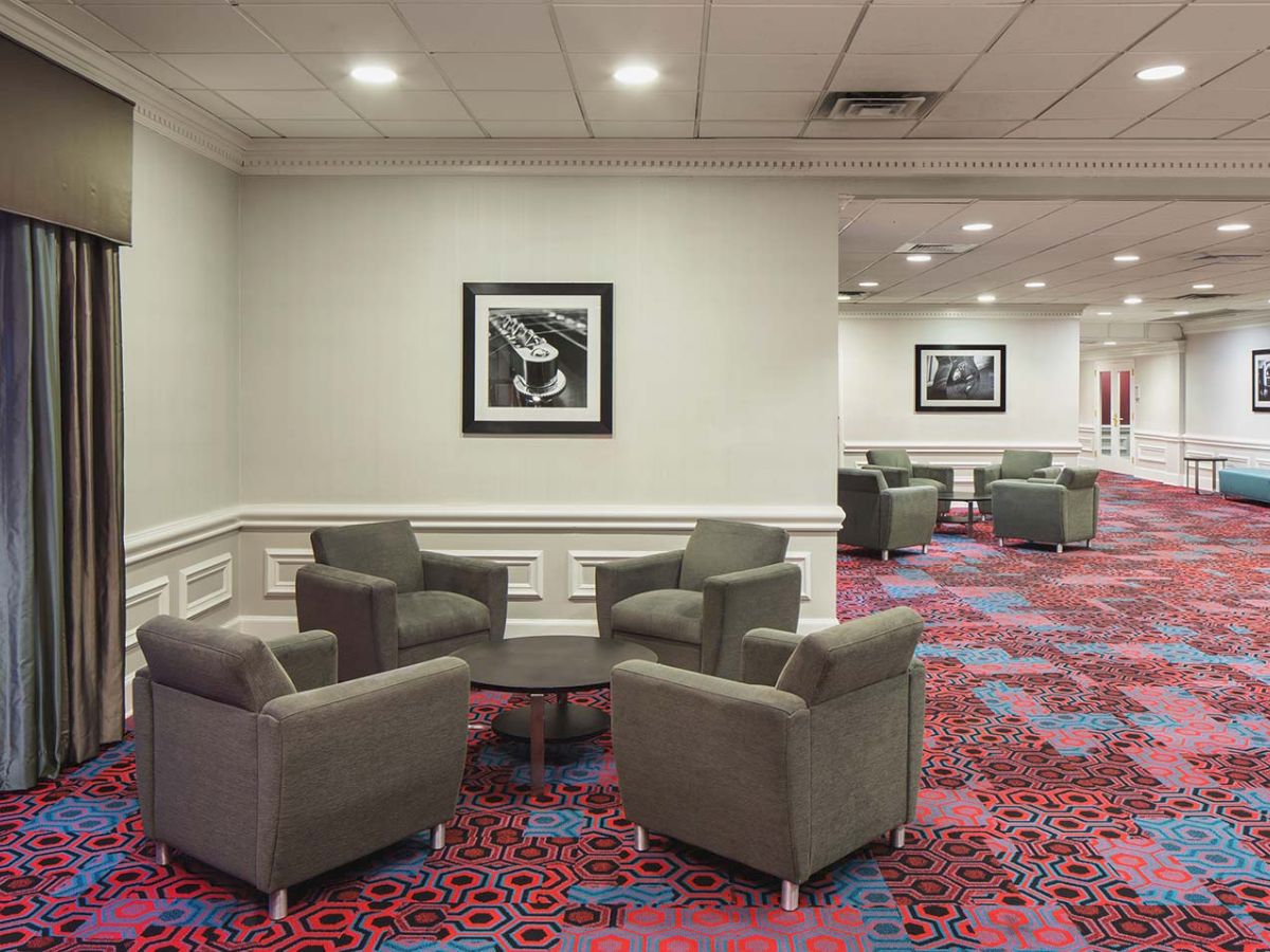 Holiday Inn Express Nashville Downtown Conf Ctr