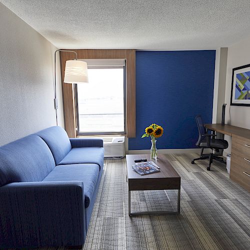 Holiday Inn Express Nashville Downtown Conf Ctr